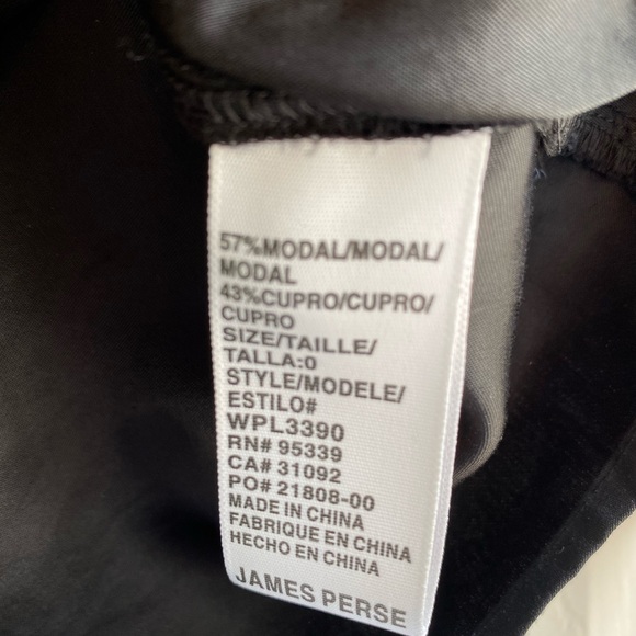 James Perse Sandifer Satin Wrap Top. Size 0. - Picture 4 of 4